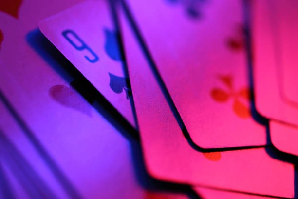 Hacksaw Gaming slot interface on moli77 slot mobile app showing bet controls and paytable